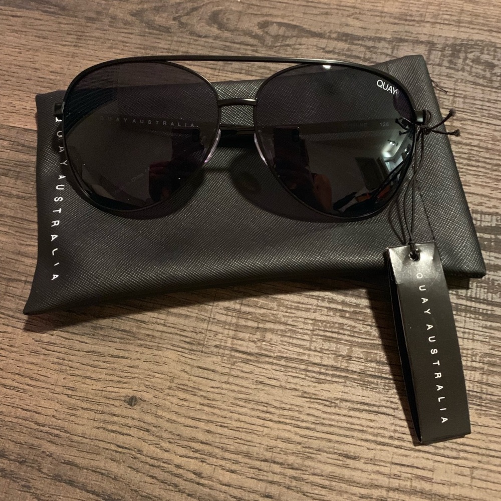 Quay Australia Vivienne Aviator Sunglasses